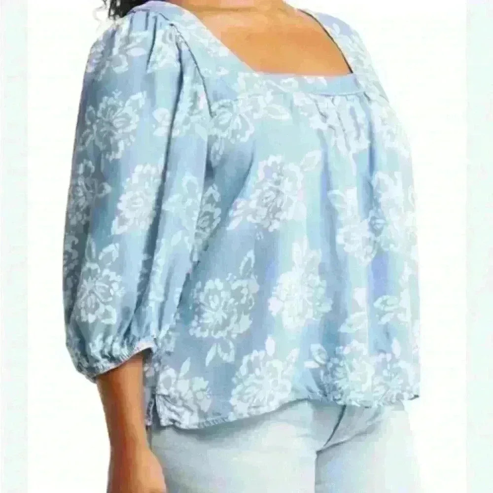 CASLON Blue With White Pattern Top Size Large NWT
